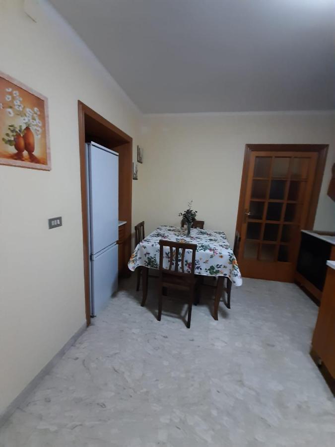 Holiday House Nel Cuore Di Bari Buitenkant foto